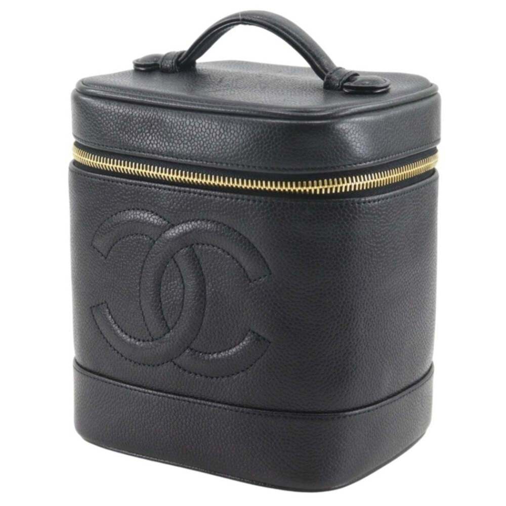 CHANEL Black Caviar Leather Logo Pouch - Picture 2 of 13
